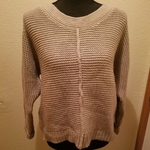 EUC Mossimo women's 3/4 sleeve sweater